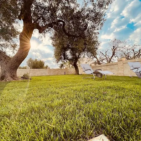 U Ceccenate 3* Montalbano (Apulia)