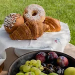 Bed & Breakfast U Ceccenate